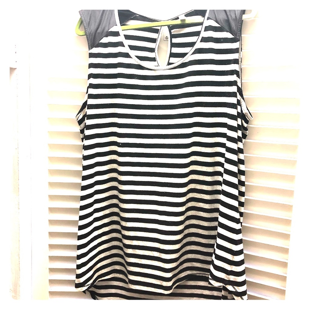 Striped sleeveless shirt